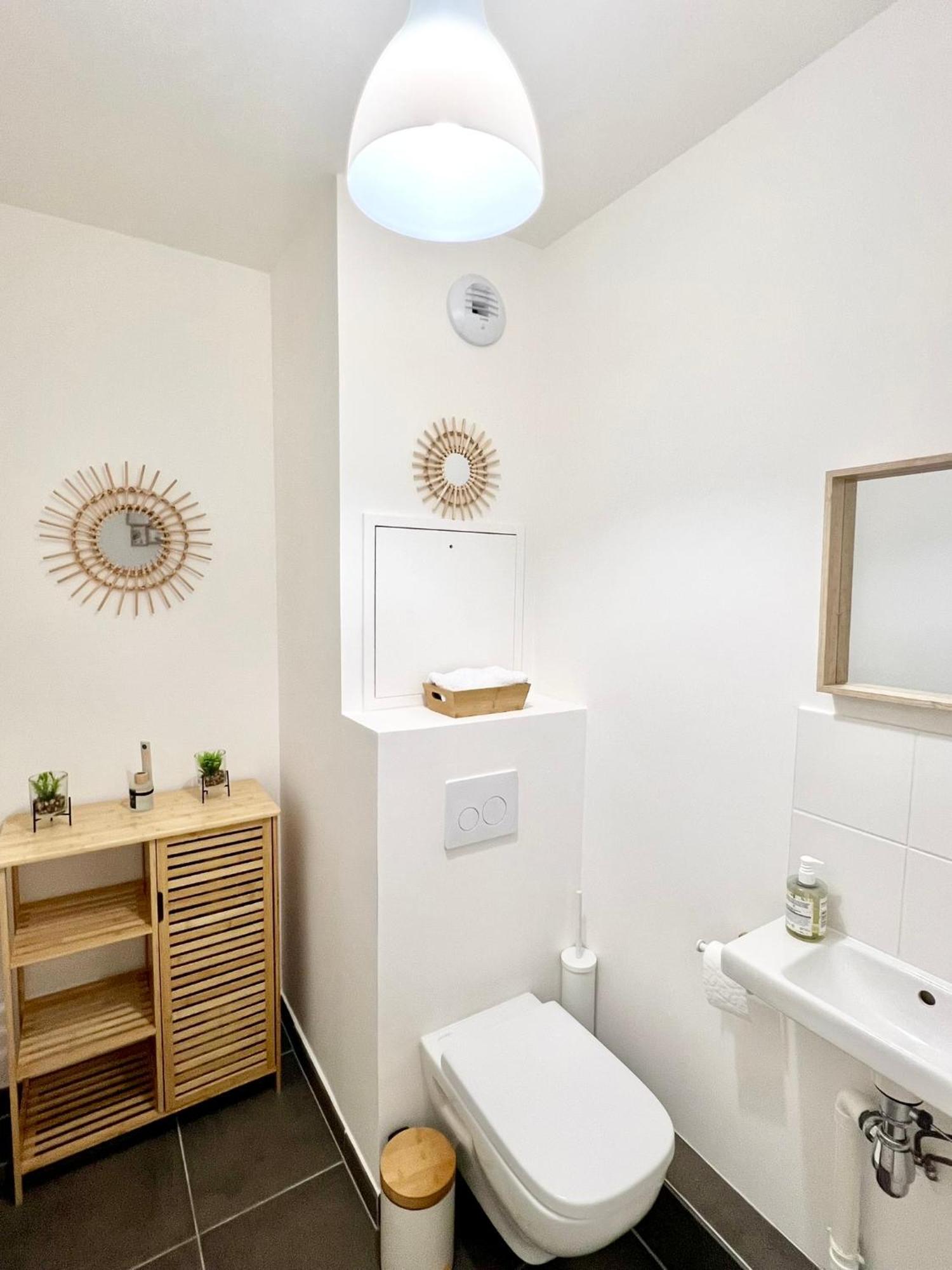 Appartement Neuf Et Spacieux Clichy Exterior photo